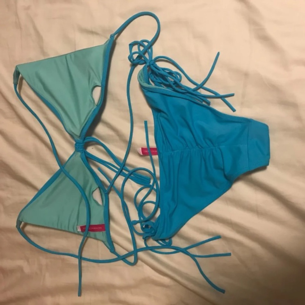 VS Bikini - Picture 2 of 4